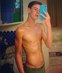 Hot boyzzzzz!! 61bce1e30e259.jpg