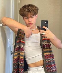 New Boy Fabian!!  61bddf6c6010a.jpg