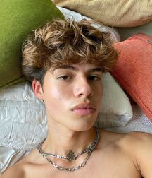 New Boy Fabian!!  61bddf7576a50.jpg