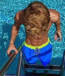 Fab Ab Boy Jack!!