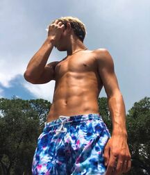 Fab Ab Boy Jack!! 61be30e7ef5e4.jpg