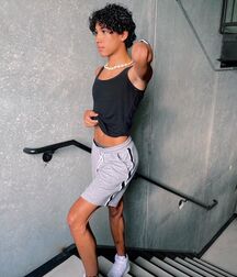 New Boy Richie!!  61bf46767752a.jpg
