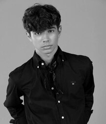 New Boy Guga!! 61bfb274eb8d0.jpg