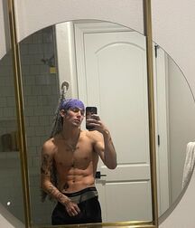 Tuesdays boyzzzzz!! 61c24389ad233.jpg