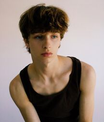 Out Model Jace!!  61c26bc252274.jpg