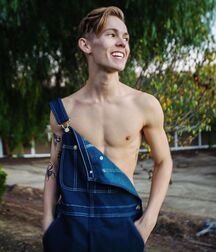 Bday Boy Tanner!!  61c37acebce7c.jpg