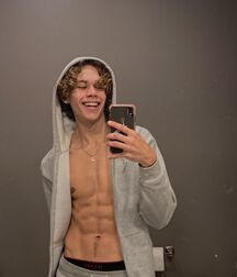 Bday Beast Ethan!!  61c3828dca21c.jpg