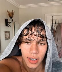 Bday Beast Ethan!!  61c382a2eddcc.jpg
