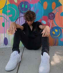 Bday Beast Ethan!!  61c382b39aa95.jpg