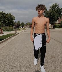 Bday Beast Ethan!!  61c382b579a13.jpg