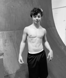 Bday Boy Bryce!!  61c38e3d46a50.jpg