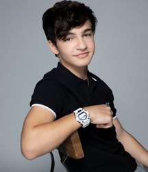 Bday Boy Bryce!!  61c38e56bde3b.jpg