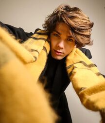 Thursday Boy 61c5146ed8b26.jpg