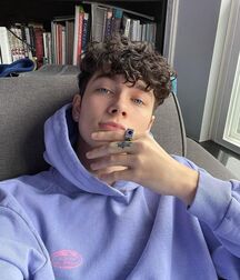 Thursday Boy 61c514a6060c4.jpg
