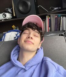 Thursday Boy 61c514a7b8567.jpg