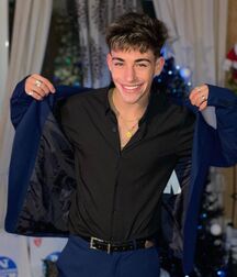 Christmas Eve Boyzzzzz!! 61c6591fda0a1.jpg