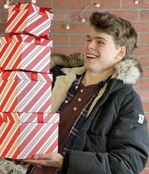 Christmas Eve Boyzzzzz!! 61c6593f2d3d2.jpg