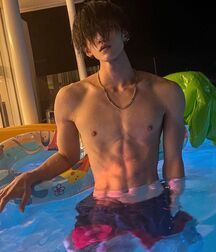 New Boy Takuma!!  61c9ec887c177.jpg