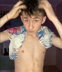 Tuesday Boyzzzzz!! 61cc51599619c.jpg