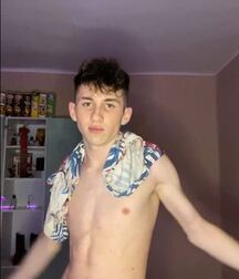 Tuesday Boyzzzzz!! 61cc515cedf4c.jpg