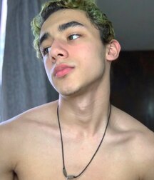Hot Boy Audrey!!  61cf475a67ae6.jpg