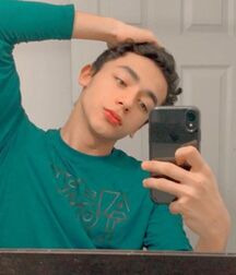 Hot Boy Audrey!!  61cf475b5b3c2.jpg