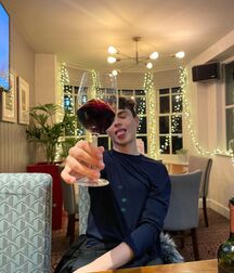 Monday Boyzzzzz!! 61d3a6f82bd12.jpg