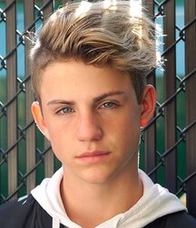 Happy 19th MattyB!!  61d6f718c9952.jpg