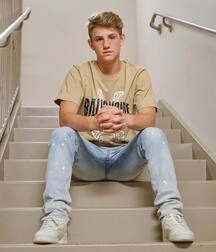 Happy 19th MattyB!!  61d6f723309ae.jpg