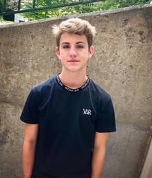 Happy 19th MattyB!!  61d6f728f3a8a.jpg