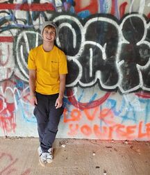 Happy 19th MattyB!!  61d6f7398d221.jpg