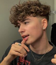 New Boy Kris!!  61d88a92a1dfd.jpg