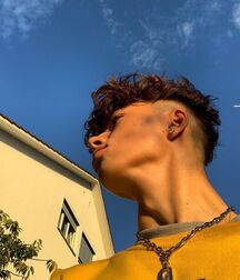 New Boy Kris!!  61d88ad41e0ab.jpg