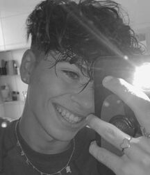 New Boy Kris!!  61d88ad5c75b1.jpg