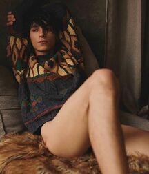 Random Hotness!!  61d8c5a396861.jpg