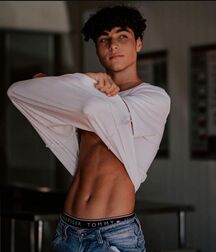 Skins Gallery!!  61d8d167b966f.jpg