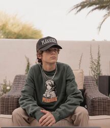 Bday Boy Avi!!  61dbccc6f38a9.jpg