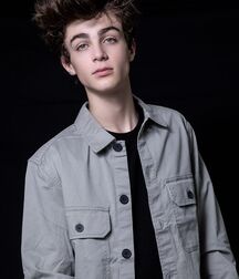 Bday Boy Avi!!  61dbcd16ae403.jpg