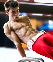 Ripped boys!!  61df5b91501b7.jpg