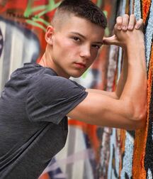 Ripped boys!!  61df5b9f47eea.jpg