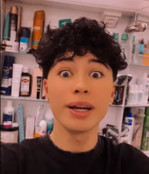 Wednesday Boyzzzzz!! 61e09a40b70b2.png