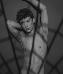Hot Model Christopher!! 61e1009752e60.jpg