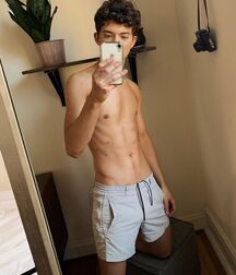 Hot Model Christopher!! 61e100a465c25.jpg