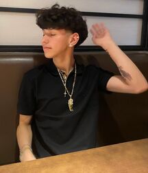 Bday boy Ricky!!  61e20bb582290.jpg