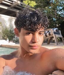 Bday Boy Alejandro!!  61e210e358b7c.jpg