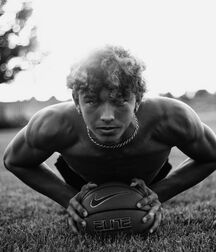 Hot Model Trent!!  61e47ebc39a0f.jpg