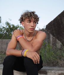 Hot Model Trent!! 