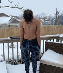 Hot Model Trent!!  61e47ed47bc1a.jpg