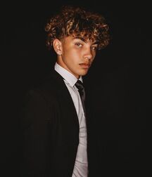 Hot Model Trent!!  61e47edd46b44.jpg