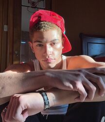 Hot Model Kahill!! 